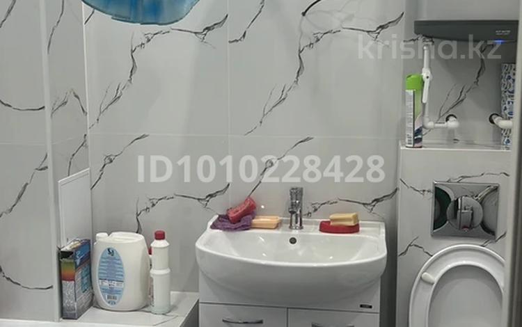 2-бөлмелі пәтер · 48 м² · 3/6 қабат, Дулатова 116 — Назарбаева Валиханова, бағасы: 25 млн ₸ в Кокшетау — фото 2