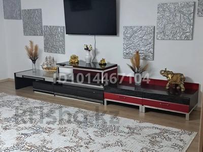 5-бөлмелі пәтер · 170 м² · 1/5 қабат, Каратал 37а — Жансугурова, бағасы: 500 000 ₸ в Талдыкоргане