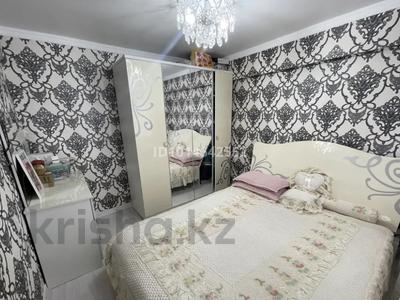 3-комнатная квартира · 49 м² · 5/5 этаж, мкр Центральный, махамбет 118г 100 за 14 млн ₸ в Атырау