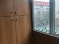 1-комнатная квартира, 40 м², 3/6 этаж помесячно, мкр Кокжиек — Кокжиек за 150 000 〒 в Алматы, Жетысуский р-н — фото 3