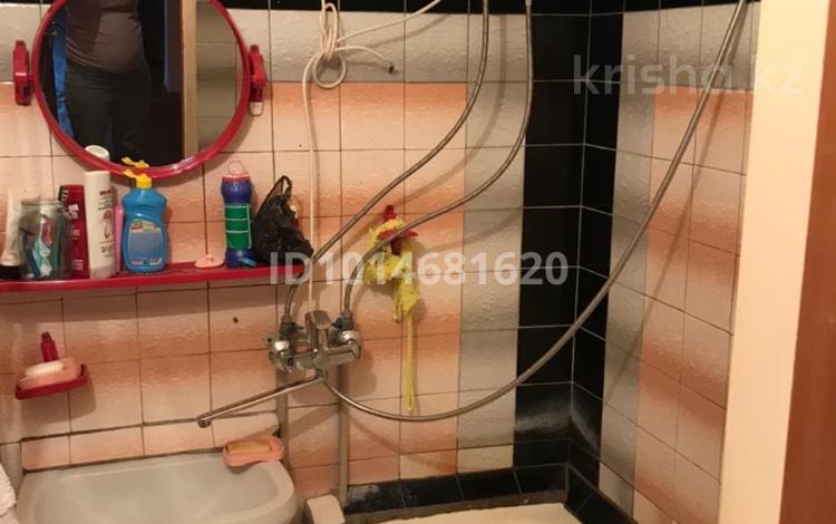 3-комнатная квартира · 44 м² · 1/5 этаж, Сулейманова 18А за 80 000 ₸ в Таразе — фото 2
