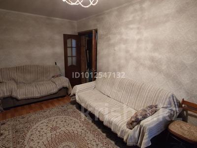 2-бөлмелі пәтер · 43 м² · 5/5 қабат, мкр Тастак-1 7 — Толе би-Фурката, бағасы: 33 млн ₸ в Алматы, Ауэзовский р-н