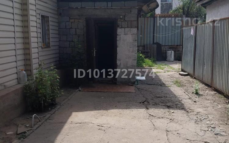 Отдельный дом · 3 комнаты · 68 м² · 4 сот., Татарская 36 за 180 000 ₸ в Алматы, Медеуский р-н — фото 2
