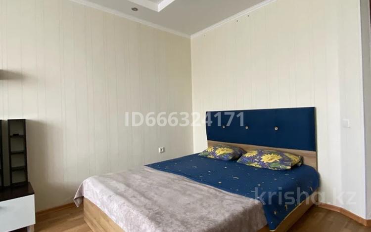 1-бөлмелі пәтер · 46 м² · 3/9 қабат, Кумисбекова 3a, бағасы: 4 000 ₸ в Астане, Сарыарка р-н — фото 2