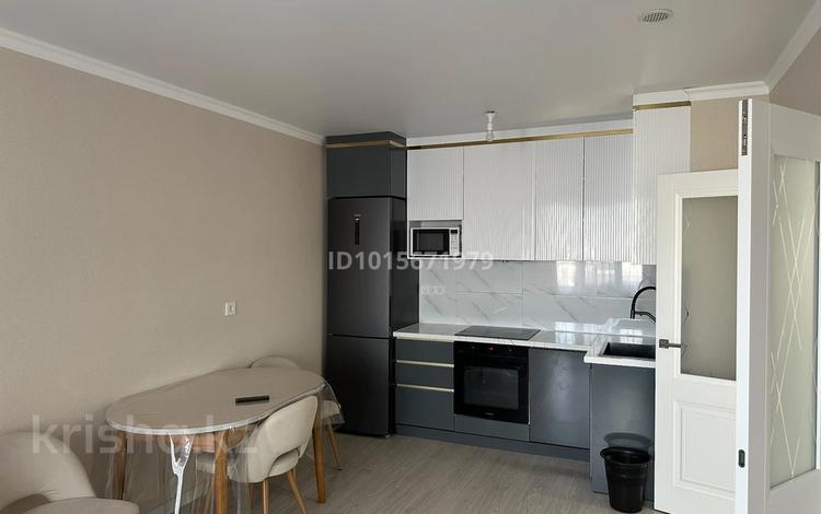 3-комнатная квартира · 67 м² · 3/9 этаж, Е 652 18 за 350 000 ₸ в Астане, Есильский р-н — фото 2