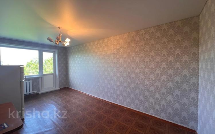 1-бөлмелі пәтер · 30.9 м² · 5/5 қабат, 13-шағынаудан, бағасы: 6.8 млн ₸ в Караганде, Алихана Бокейханова р-н — фото 3