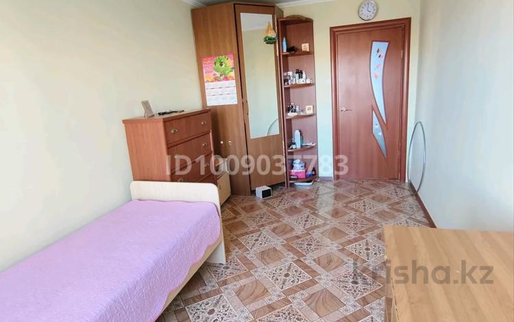 3-комнатная квартира · 57.9 м² · 4/5 этаж, мкр 8 296/1 — Братьев Жубановых за 17 млн ₸ в Актобе — фото 2