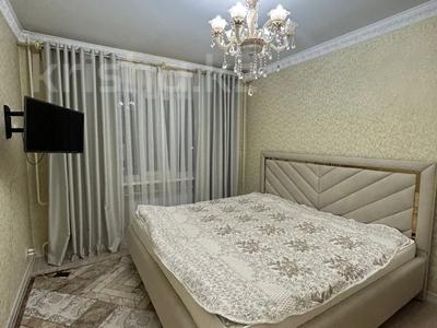 4-комнатная квартира, 84 м², 5/9 этаж, Жандосова — Ауэзова за 66.5 млн 〒 в Алматы, Бостандыкский р-н