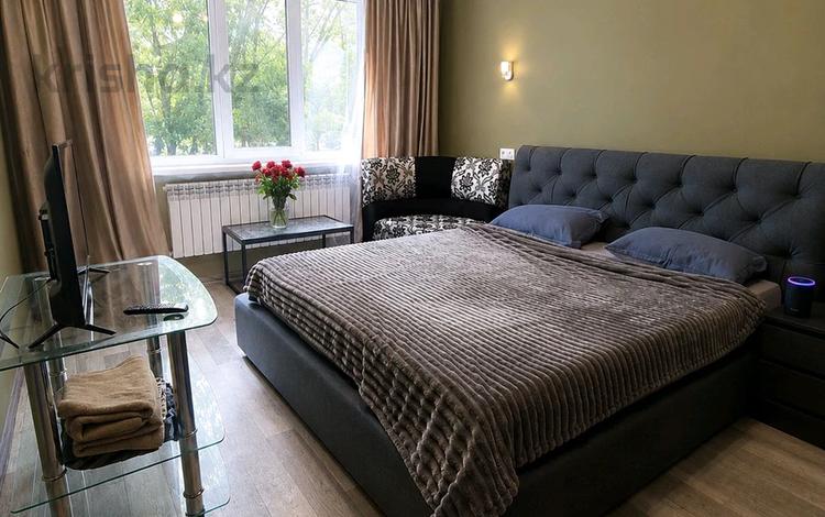 1-комнатная квартира · 45 м² · 1/5 этаж, Мкр. Аксай-2 28 за 15 000 ₸ в Алматы, Ауэзовский р-н — фото 44