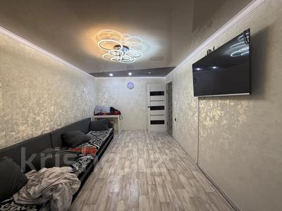 2-комнатная квартира · 44.6 м² · 2/5 этаж, Майкудук, 13й микрорайон 24 за 10 млн ₸ в Караганде, Алихана Бокейханова р-н