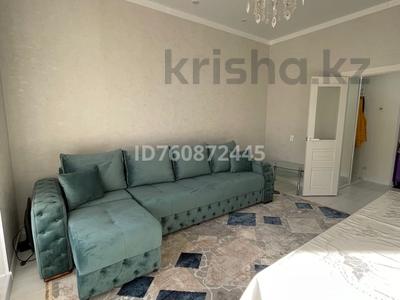 Аренда квартир в Астане: 1-комнатная квартира · 41 м² · 7/9 этаж · помесячно, Айтматова — Мухамедханова за 180 000 〒 1-комнатная квартира · 41 м² · 7/9 этаж · помесячно, Айтматова — Мухамедханова за 180 000 〒 в Астане, Нура р-н