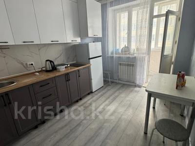1-бөлмелі пәтер · 45 м² · 4/8 қабат, Болекпаева 16 — Жургенова, бағасы: 180 000 〒 в Астане, Сарайшык р-н