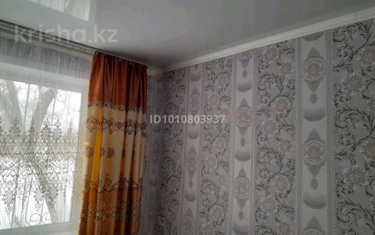 2-бөлмелі пәтер · 42 м² · 1/2 қабат, Станционная, бағасы: 4 млн ₸ в Шахтинске — фото 2