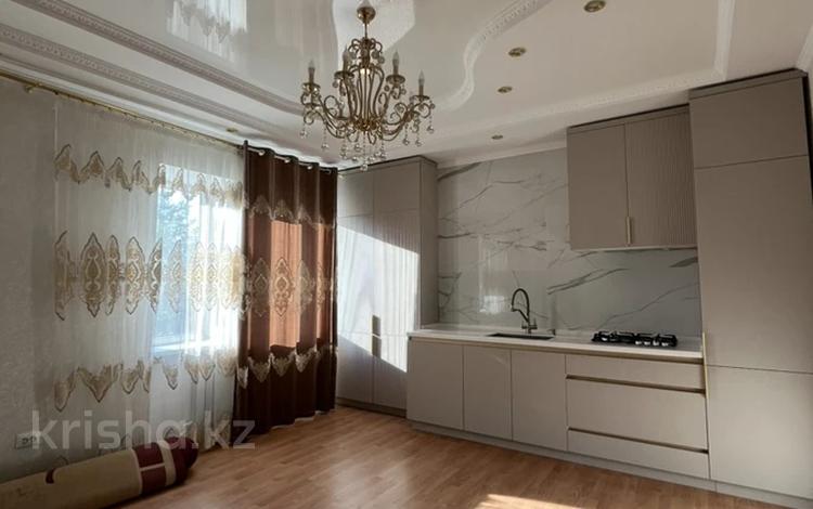 2-комнатная квартира · 70 м² · 2/4 этаж, Старый город, Нагыма кобландина за 150 000 ₸ в Актобе — фото 2