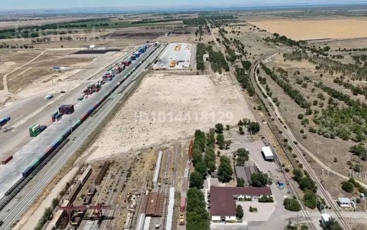 Жер телімі · 5 га, C СОБСТВЕННЫМ Ж/Д ТУПИКОМ, бағасы: 720 млн ₸ в Алатау — фото 2