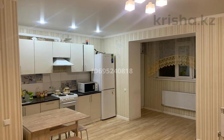 1-комнатная квартира, 32 м², 6/6 этаж помесячно, Республики 24