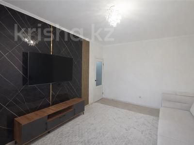3-комнатная квартира · 81 м² · 1/11 этаж, мкр Юго-Восток, Сарыарка — Шахтеров, Республики, Старая Корзина за 29.9 млн ₸ в Караганде, Казыбек би р-н
