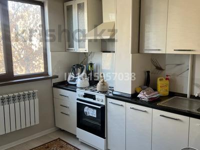 3-комнатная квартира · 48 м² · 3/5 этаж, 18-й микрорайон 9 за 270 000 ₸ в Шымкенте, Аль-Фарабийский р-н
