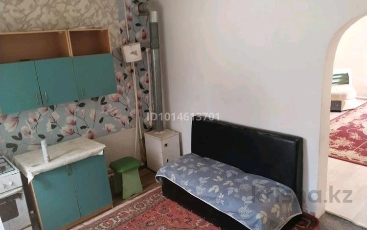 Жеке үй · 1 бөлме · 45 м² · 3 жүзд., Толстого 43 — Мкр Болашақ, бағасы: 60 000 ₸ в Актобе, мкр Москва — фото 2