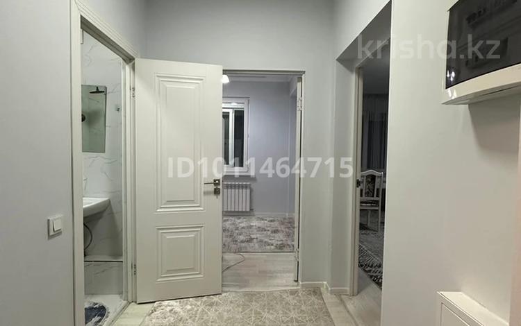 1-комнатная квартира · 39 м² · 11/16 этаж, Абишева 36/7 — проспект раймбека за 200 000 ₸ в Алматы, Наурызбайский р-н — фото 2