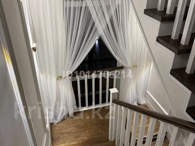 Жеке үй · 7 бөлме · 300 м² · 15 жүзд., Қызылсуат 81, бағасы: 900 000 ₸ в Астане