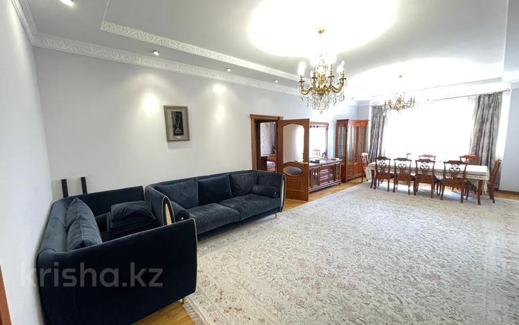 4-комнатная квартира · 150 м² · 3/6 этаж, мкр Горный Гигант, Жамакаева 258/5-12 за 132 млн ₸ в Алматы, Медеуский р-н — фото 6