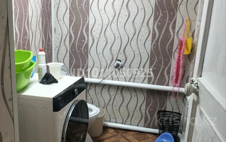 3-комнатная квартира · 40 м² · 2/2 этаж, Н.Назарбаева 167 за 13 млн ₸ в Уральске — фото 2