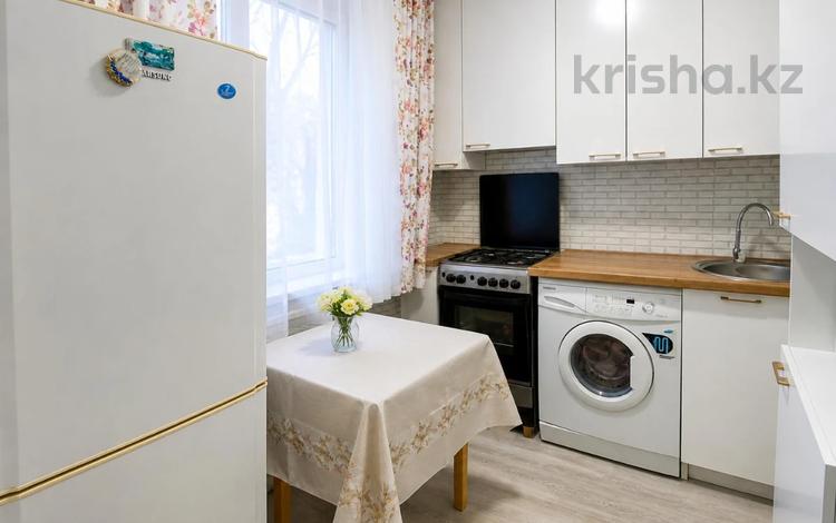 1-комнатная квартира · 32.4 м² · 2/5 этаж, Жастар за 12.5 млн ₸ в Талдыкоргане, мкр Жастар — фото 2