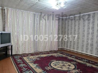 Отдельный дом · 4 комнаты · 90 м², мкр Жулдыз, Отырар — Евразийский за 85 000 〒 в Уральске