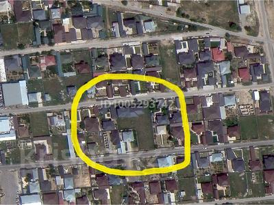 Часть дома · 10 комнат · 800 м² · 30 сот., мкр Нурсат, Шертер — От ул. Кенжарык на право за 250 млн 〒 в Шымкенте, Каратауский р-н