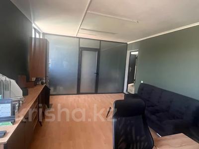 Офисы, образование, кабинеты и рабочие места · 28 м² за 167 400 ₸ в Алматы, Жетысуский р-н
