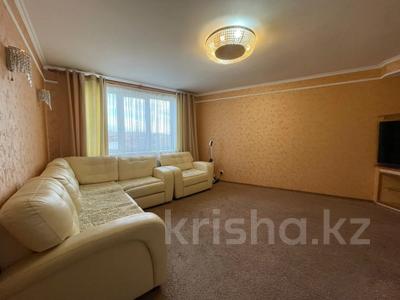 4-комнатная квартира · 77 м², Нурсултана Назарбаева за 27.5 млн 〒 в Петропавловске