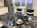 2-комнатная квартира · 100 м² · 8/10 этаж, мкр 4, Абулхаирхана 177 — Торговый дом Орал Азия мол за 18 000 ₸ в Уральске — фото 8