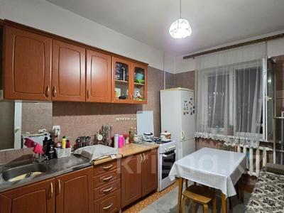 1-бөлмелі пәтер · 40.3 м² · 8/9 қабат, мкр Жетысу-1 20 — Момышулы-Улугбека, бағасы: 29 млн ₸ в Алматы, Ауэзовский р-н