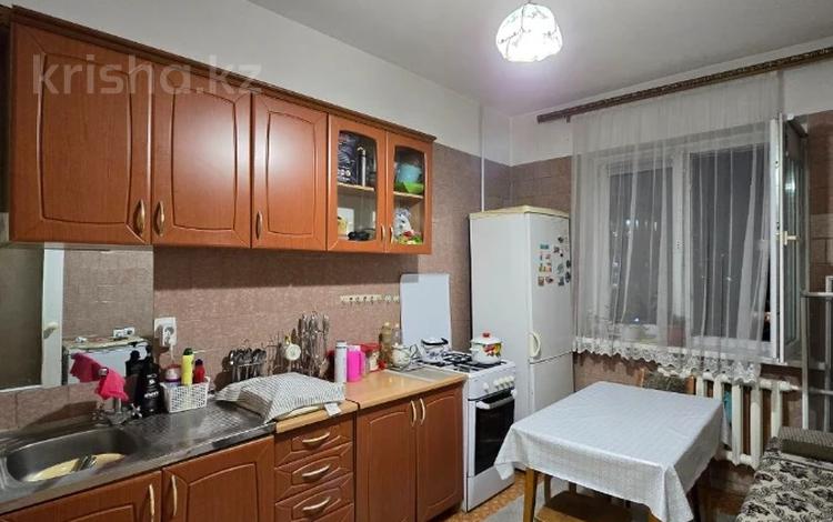 1-комнатная квартира · 40.3 м² · 8/9 этаж, мкр Жетысу-1 20 — Момышулы-Улугбека за 29 млн ₸ в Алматы, Ауэзовский р-н — фото 14