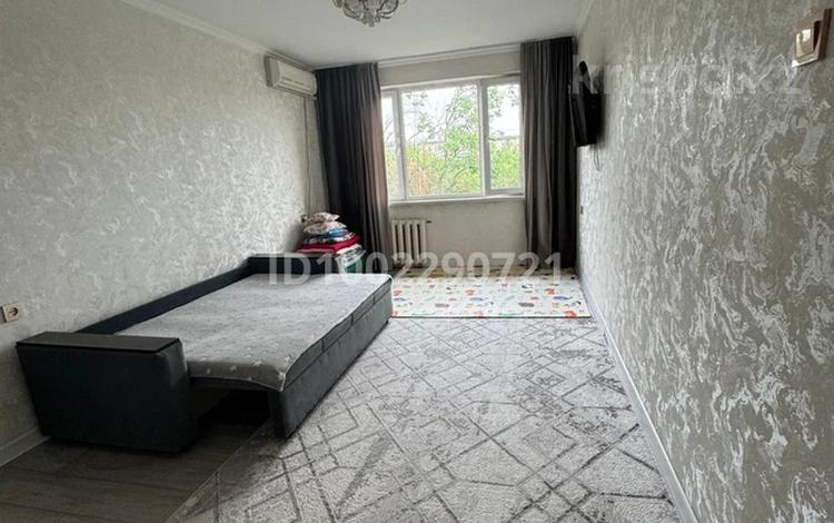 2-бөлмелі пәтер · 55 м² · 5/5 қабат, 12-й микрорайон, 12-шағынаудан 223, бағасы: 20 млн ₸ в Шымкенте, Енбекшинский р-н — фото 2