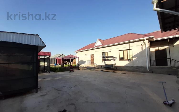 Жеке үй · 8 бөлме · 350 м² · 10 жүзд., Мырзабекулы 26 — Пересечение улиц Астана и Мырзабекулы, бағасы: 46 млн ₸ в  — фото 2