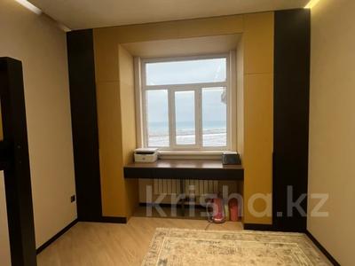 4-комнатная квартира · 155 м² · 7/15 этаж, 17-й мкр, ​17-й микрорайон 6 за 1 млн ₸ в Актау