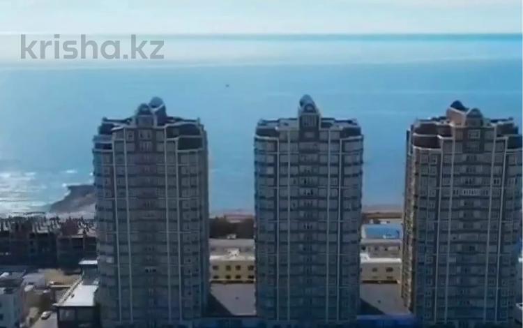 3-комнатная квартира · 86 м² · 8/19 этаж, 7А мкр 21 за 300 000 ₸ в Актау — фото 2