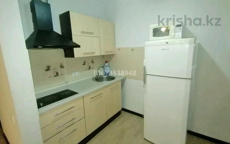 2-комнатная квартира, 43 м², 7/12 этаж помесячно, Кошкарбаева 40