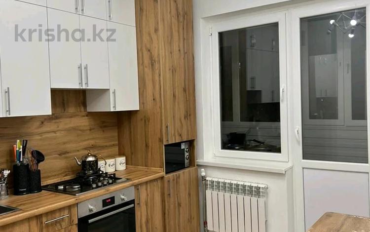 3-комнатная квартира, 77 м², 4/5 этаж, Болашак за 26 млн 〒 в Талдыкоргане, мкр Коктем — фото 2