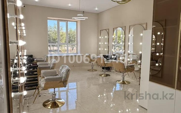 Салоны красоты · 135 м² за 45 000 〒 в Уральске, мкр 4 — фото 2