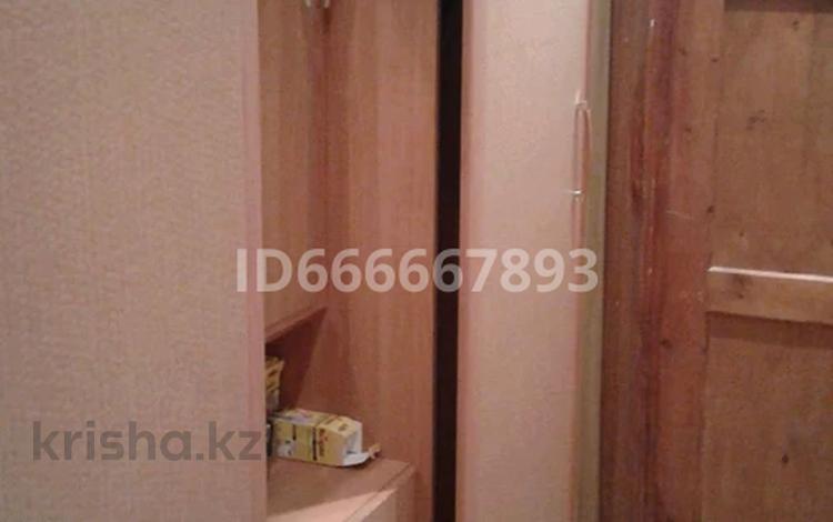 3-бөлмелі пәтер · 73 м² · 1/5 қабат, мкр Юго-Восток, Степной 3 мкр 1, бағасы: 30 млн ₸ в Караганде, Казыбек би р-н — фото 2