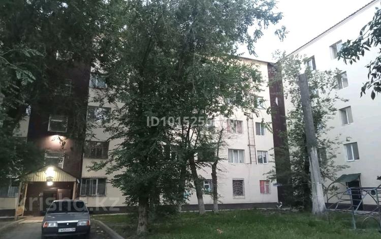 1-комнатная квартира · 19 м² · 5/5 этаж, Толе би 11 502 — Находится возле тц март за 5 млн ₸ в Таразе — фото 2