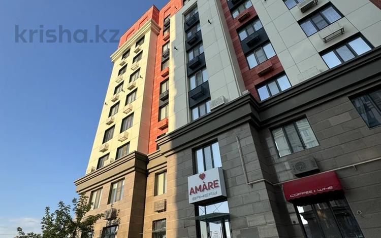 2-комнатная квартира · 75 м² · 3 этаж, мкр Центральный, Абулхайыр хана 74/1 за 350 000 ₸ в Атырау — фото 2