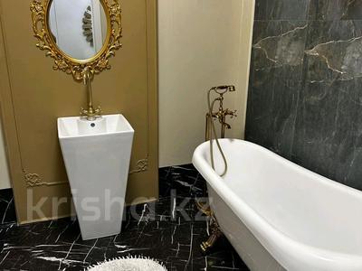 Продажа квартир в Атырауской обл.: 3-комнатная квартира · 109.5 м² · 8/8 этаж, Абулхаир Хана 41 за 56 млн 〒 3-комнатная квартира · 109.5 м² · 8/8 этаж, Абулхаир Хана 41 за 56 млн 〒 в Атырау