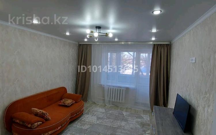 3-бөлмелі пәтер · 58.1 м² · 2/5 қабат, Аманжолова 49/1 — ул. Тукая, бағасы: 24 млн ₸ в Уральске — фото 2