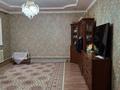 Отдельный дом · 7 комнат · 300 м², Жанша досмухамедов за 700 000 〒 в Атырау — фото 3
