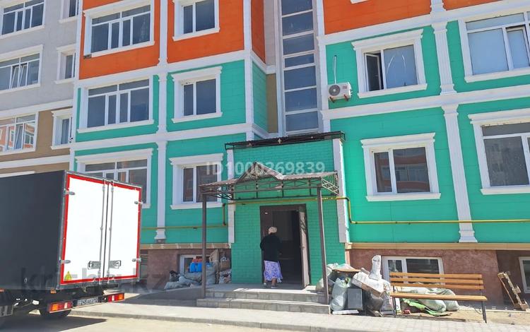 2-бөлмелі пәтер · 64.92 м² · 6/6 қабат, 38-й мкр, 38 мкрн 11, бағасы: 15 млн ₸ в Актау — фото 2