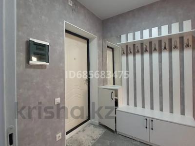 2-бөлмелі пәтер, 50 м², 8/10 қабат тәулігіне, Толе би 285/8 — Отеген батыра, бағасы: 14 000 〒 в Алматы, Ауэзовский р-н